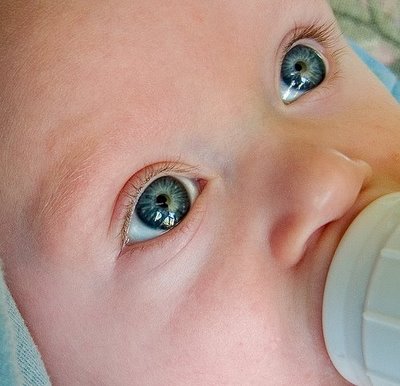 ochii bebelusului